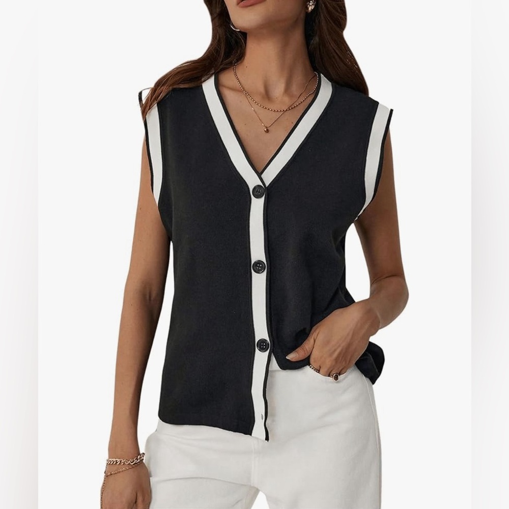 NWT Black & White Sleeveless Cardigan/Sweater Vest, L